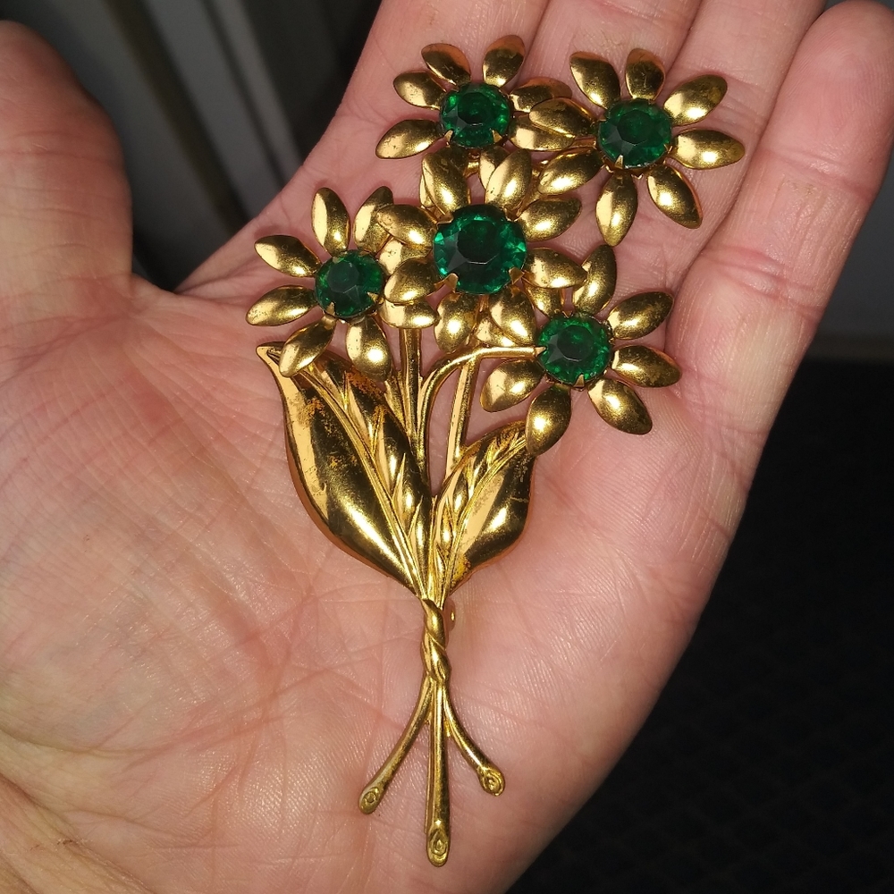 Vintage Gold Vermeil Green Rhinestone Brooch